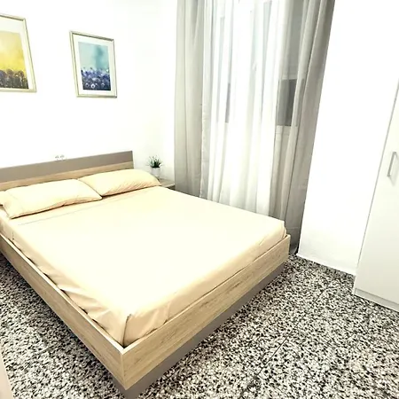 Refugio Naranja Apartman *